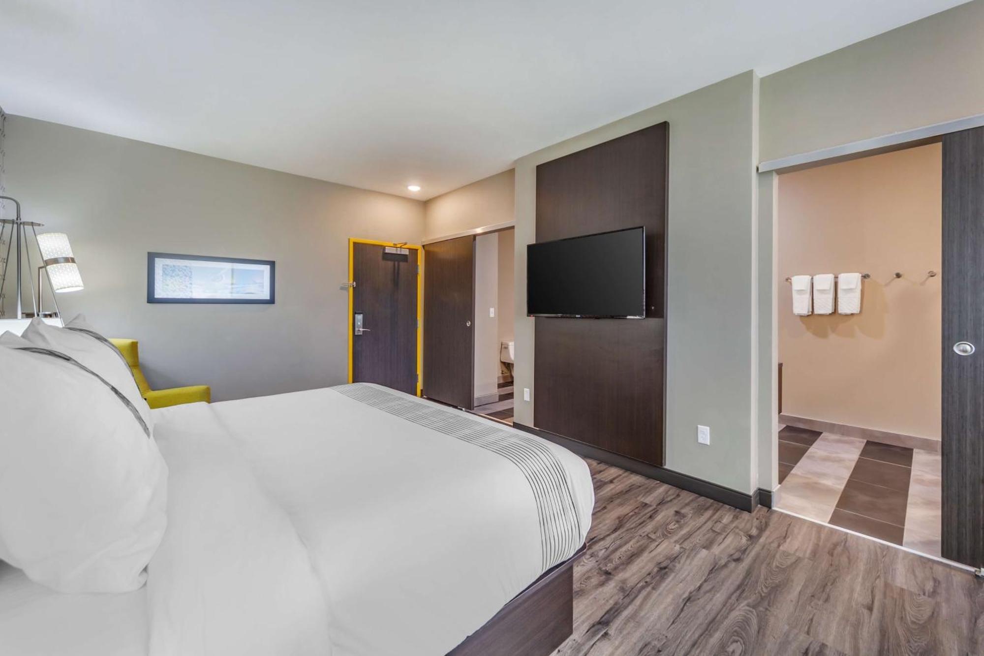 Glo Best Western Dawley Farms In Sioux Falls Exterior photo